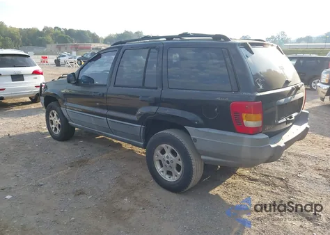 2001 Jeep Grand Cherokee Laredo z USA, uszkodzony, nr VIN 1J4GW48S81C647699